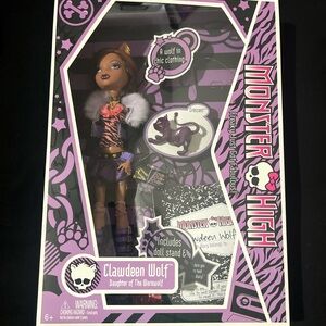 OG GEN 1- Monster High Clawdeen Wolf Doll - 2009